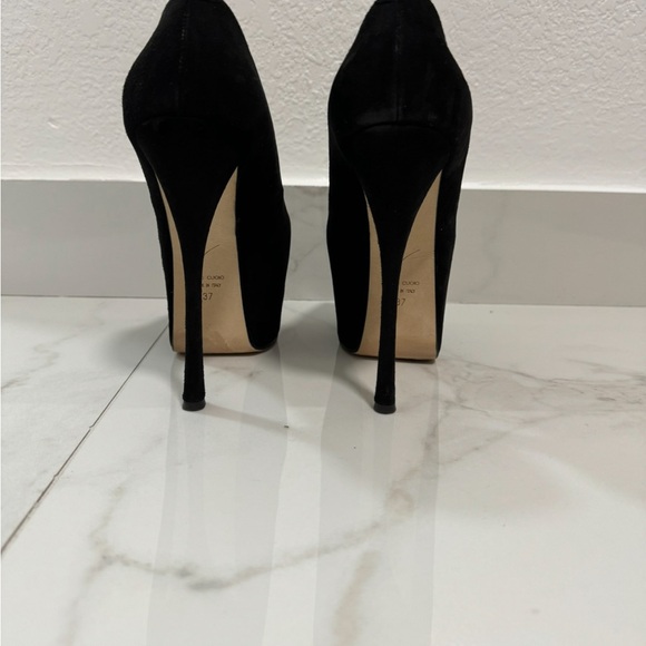 Black Giuseppe zanotti size 37 - Picture 3 of 4